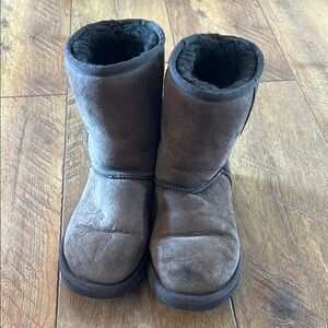 Ugg Classic Short 5 Brown Used